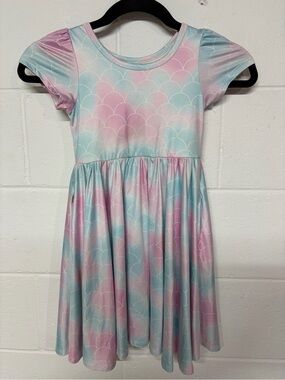 Mermaid Girls Twirl Dress size 5/6 Charlie’s Project with pockets!!!